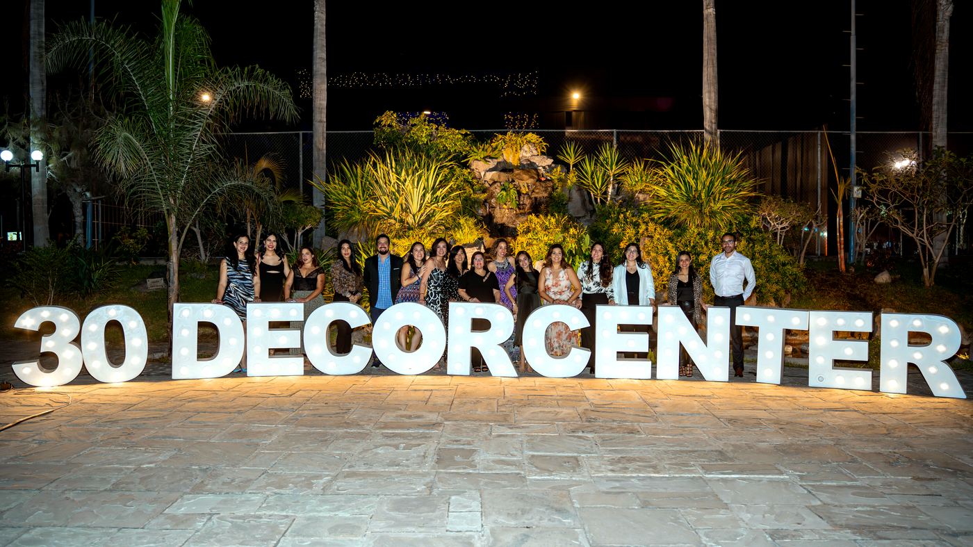 DecorCenter